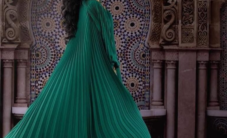 Haifa Wehbe in an emerald mesmerizing.