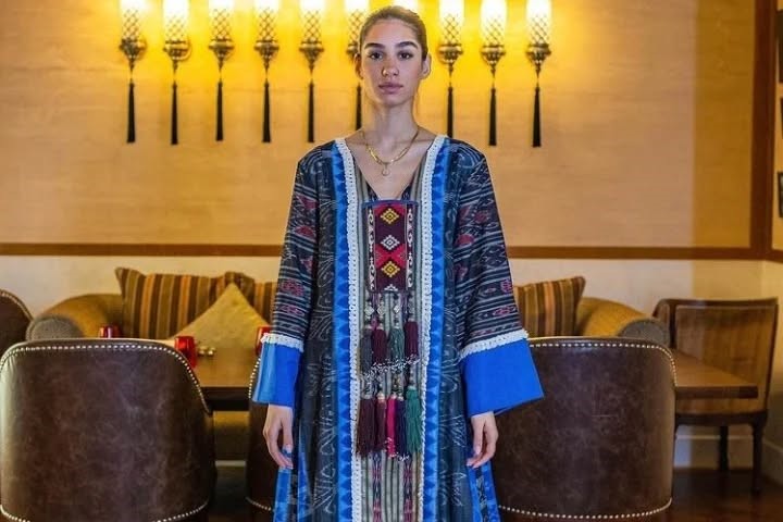 Last days of Ramadan and why not style it up for your last Suhour.