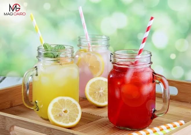 Beat the heat with some fresh appetizing summer mocktails to freshen up your day.