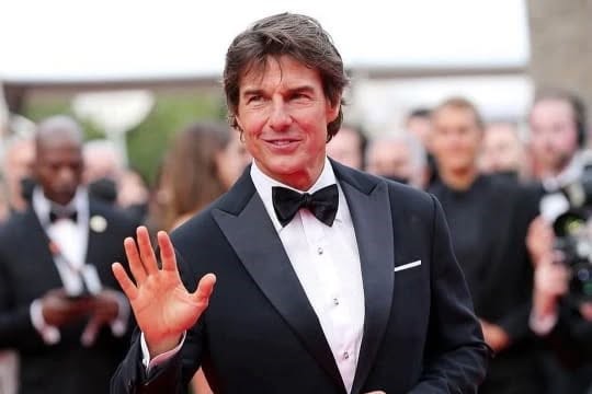 The long awaited premiere of ‘Top Gun’ starring Tom Cruise.