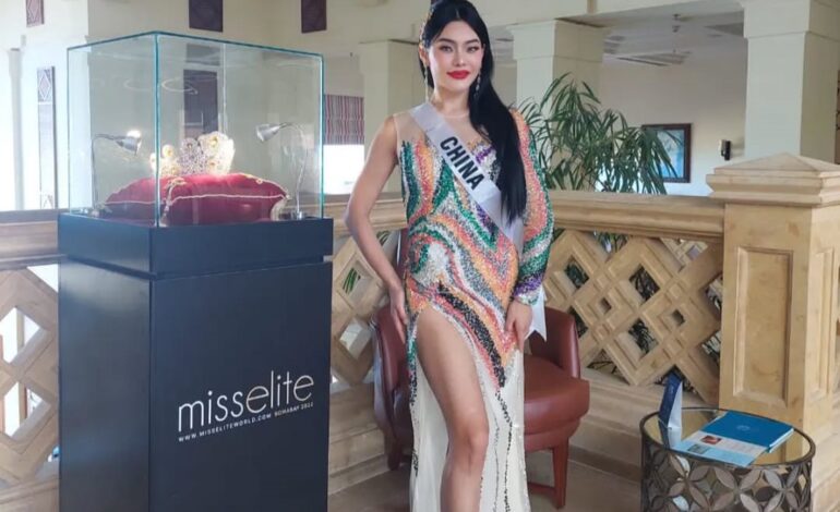 The beautiful & talented Miss China.