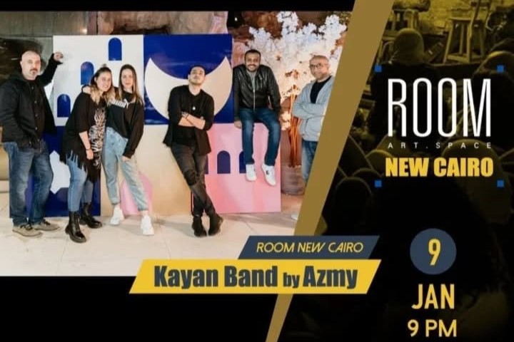 Looking for a chilled night out with friends? Why not enjoy a good vibe with the Egyptian violinist Azmy at @roomartspaceofficial.