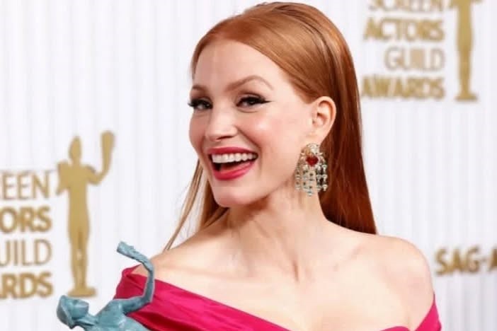 Congratulations for @jessicachastain on her @sagawards.