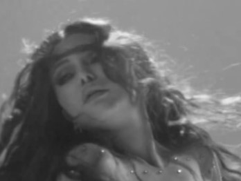 Calling all Haifa Wehbe fans.