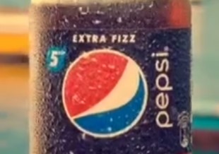 PEPSI BRINGS MO SALAH AND DEJAN LOVERN’S TO EGYPT WITH MORE BUBBLES.