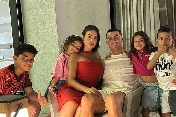 After spending the summer overseas with the couple’s children.