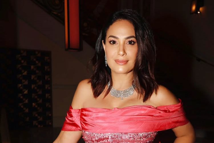 The documentary “Four Daughters,” which starred the beautiful and talented Hend Sabri, an Egyptian-Tunisian actor, took home the Best Documentary Film prize at the Gotham International Film Festival in New York.