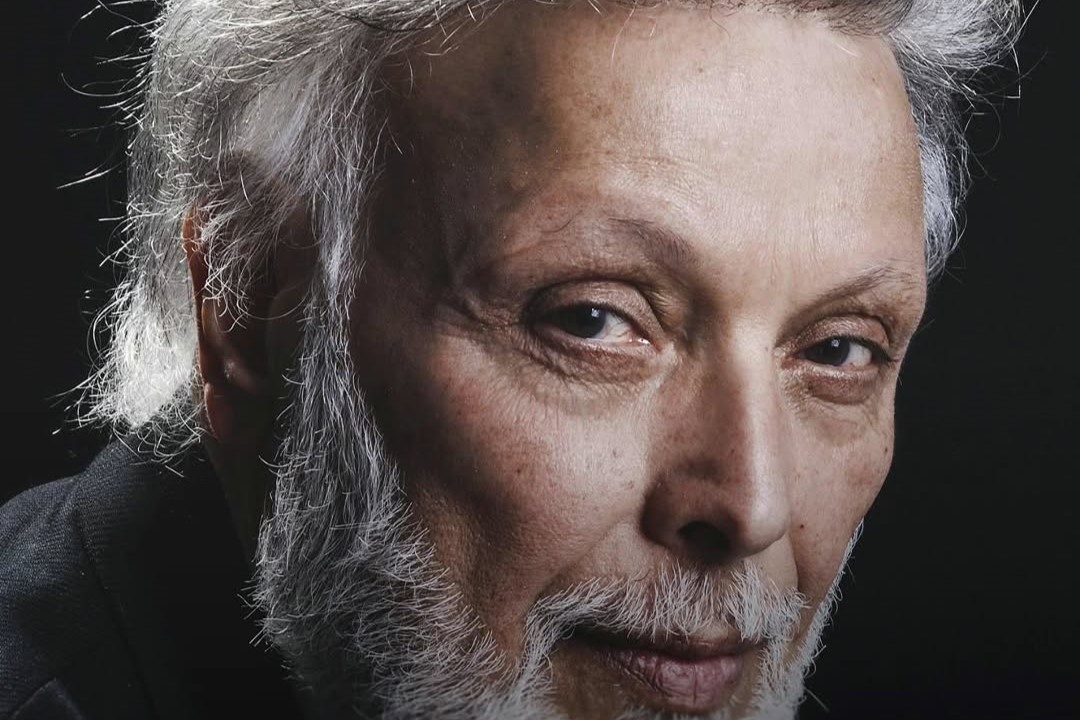 gyptian Actor Ashraf Abdelghafour passed away yesterday and our deepest condolences for his family and friends.