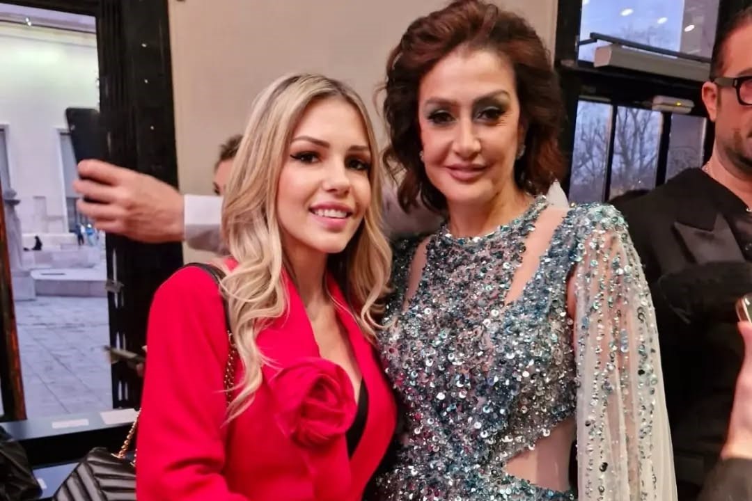 The superstar @ghadaabdelrazek at today’s SS24 Couture Show in Paris by @zuhairmuradofficial and looks flawless may we add.