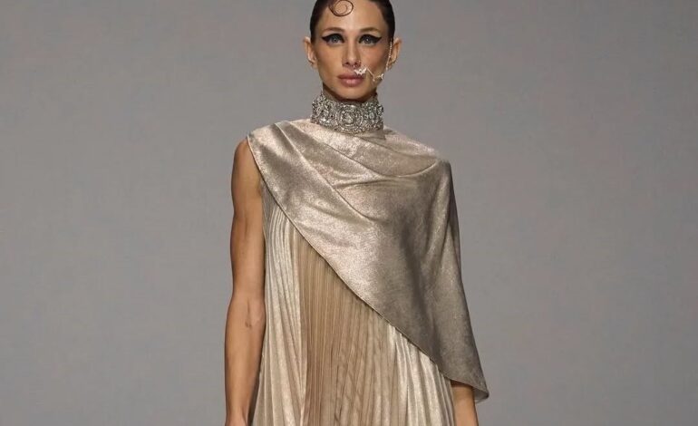 Rizman Nordin and Ruzaini Jamil, the founders of the Malaysian label Rizman Ruzaini, unveiled the Autumn-Winter 24/25 edition of Dubai Fashion Week on part of The Arab Fashion Council (AFC) and Dubai Design District (d3) co-founded the fashion week, which ends on February 8 and features some of our favorite looks .