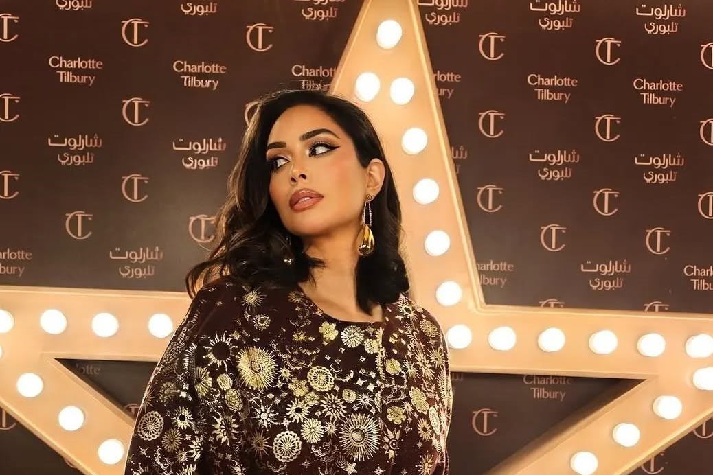 Confidence and elegance personified by Egyptian star @passantshawky at a special suhoor event with Charlotte Tilbury in Saudia Arabia.