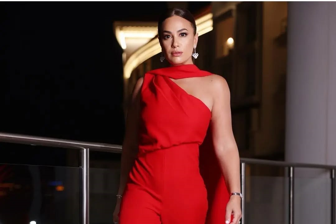 Lady in red  @hendsabri at the celebration of @lorealmiddleeast 25 Years of Beauty Event in Dubai.