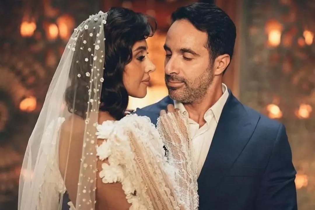 Capturing the magic! The first pictures of #yasmineraeis wedding are here, and they’re absolutely breathtaking. Congratulations to the newlyweds.