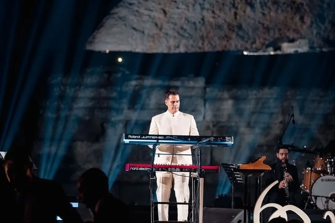 Mesmerizing melodies echoed through the Great Pyramids of Giza as Hisham Kharma took center stage at the Gala Dinner honoring 60 glorious years of Sofitel Hotel Cairo.