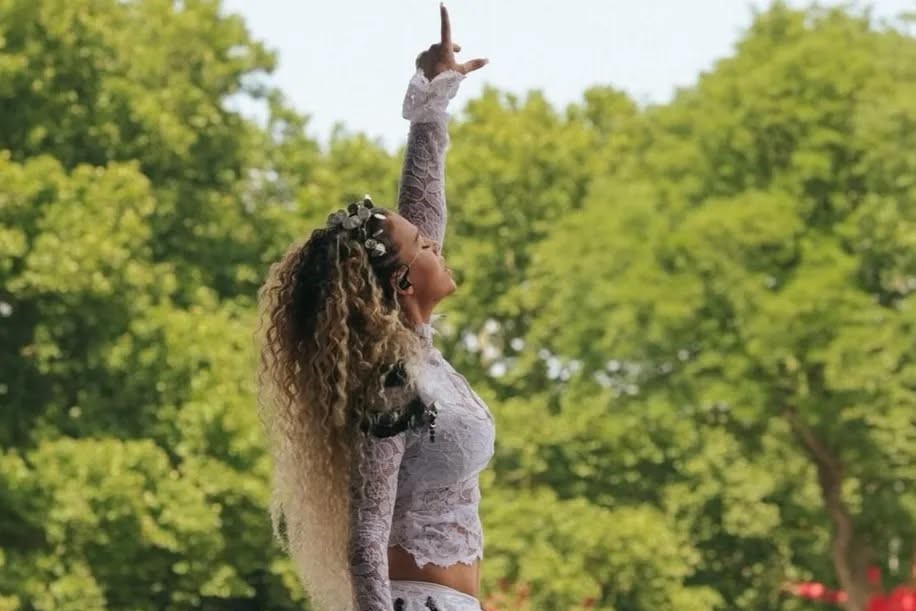 No caption needed, @elyanna ‘s concert was just spectacular.