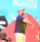 The laughs were endless yesterday at City Garage, City Centre Almaza! Helmy Man’s Comedy Bunker is taking over the stage, and the crowd can’t get enough.