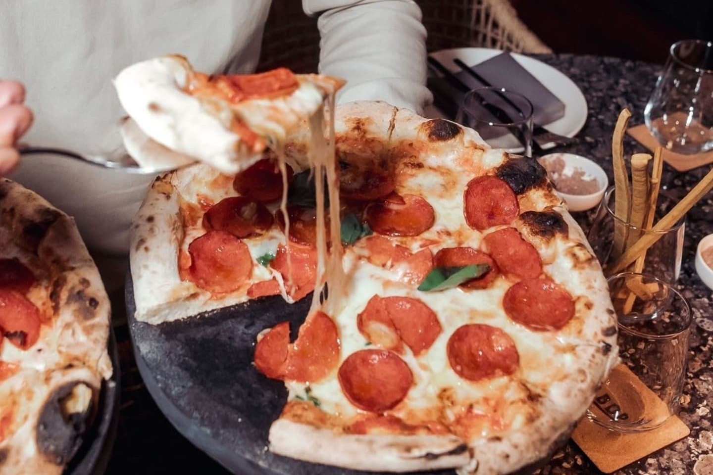 Bar Du Port has finally docked in Egypt, bringing with it an incredible atmosphere and exquisite cuisine. 