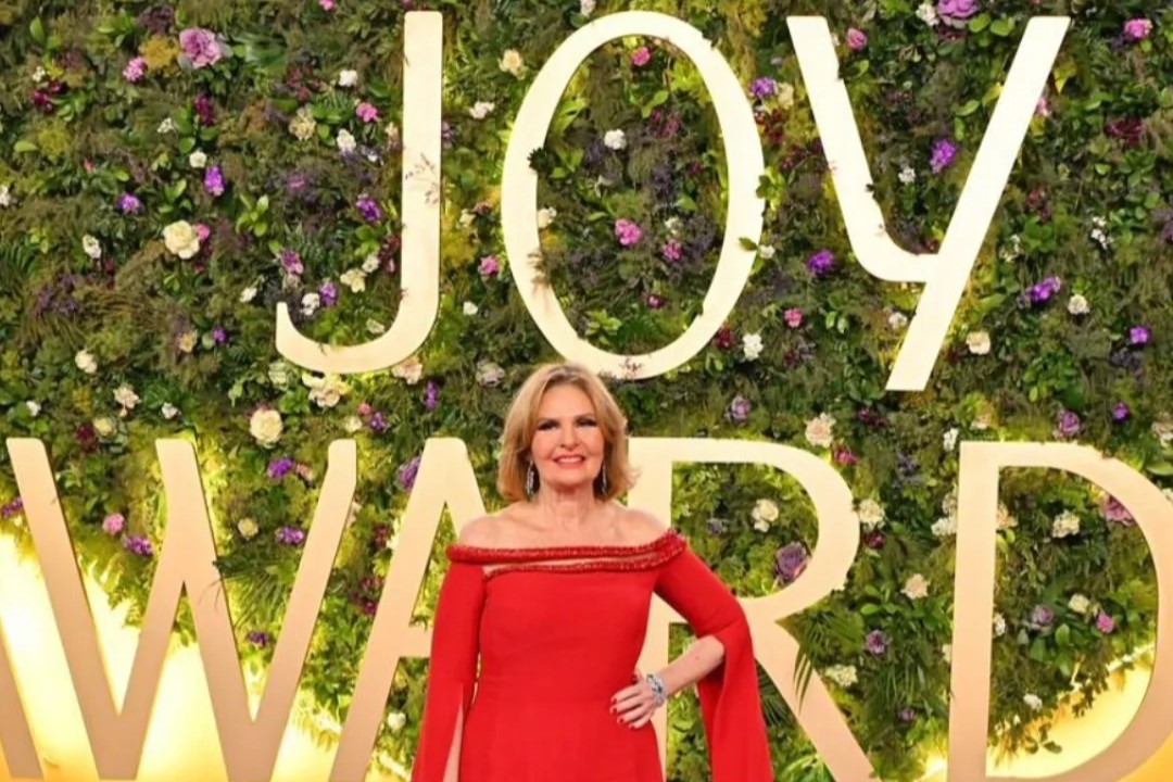 Egyptian icon Youssra graced the #JoyAwards ceremony in Riyadh with unmatched elegance.