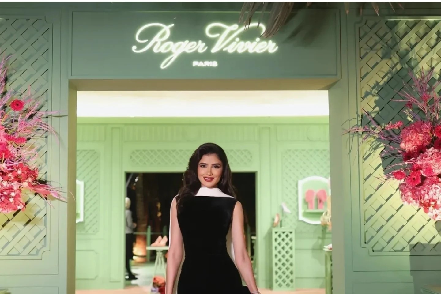 Mai Omar Stuns in Elegance at Roger Vivier’s Exclusive Dinner in the UAE.