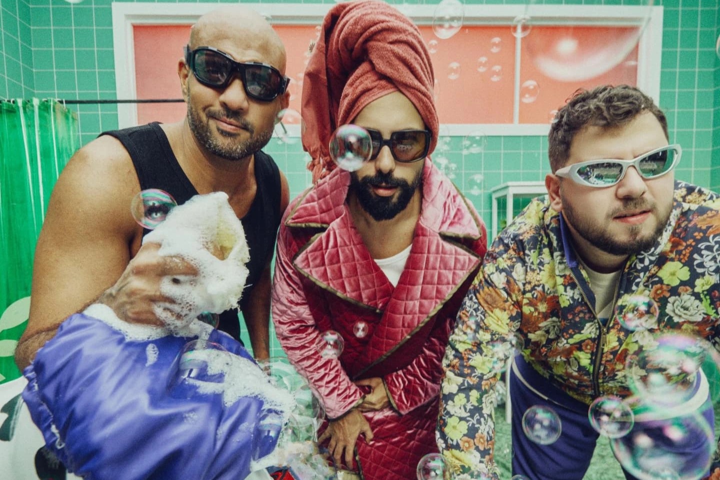 The wait is over! Sharmoofers are BACK and they’re bringing the fire with their debut EP “Unfollow” — officially out TODAY, April 15th.