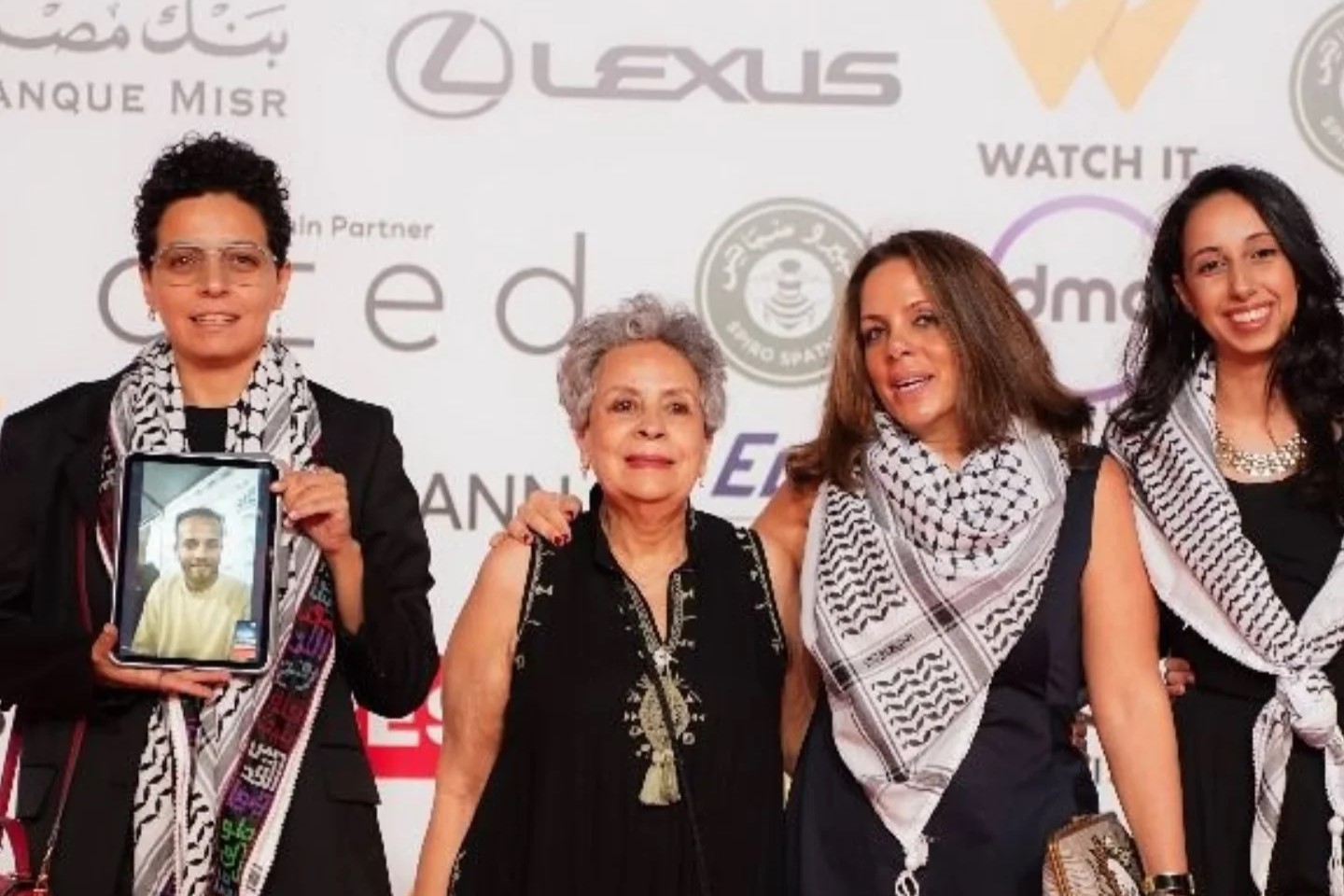 Amid a wave of applause, “One More Show” (ضايل عنا عرض) opened the Arab screenings at the Cairo International Film Festival.