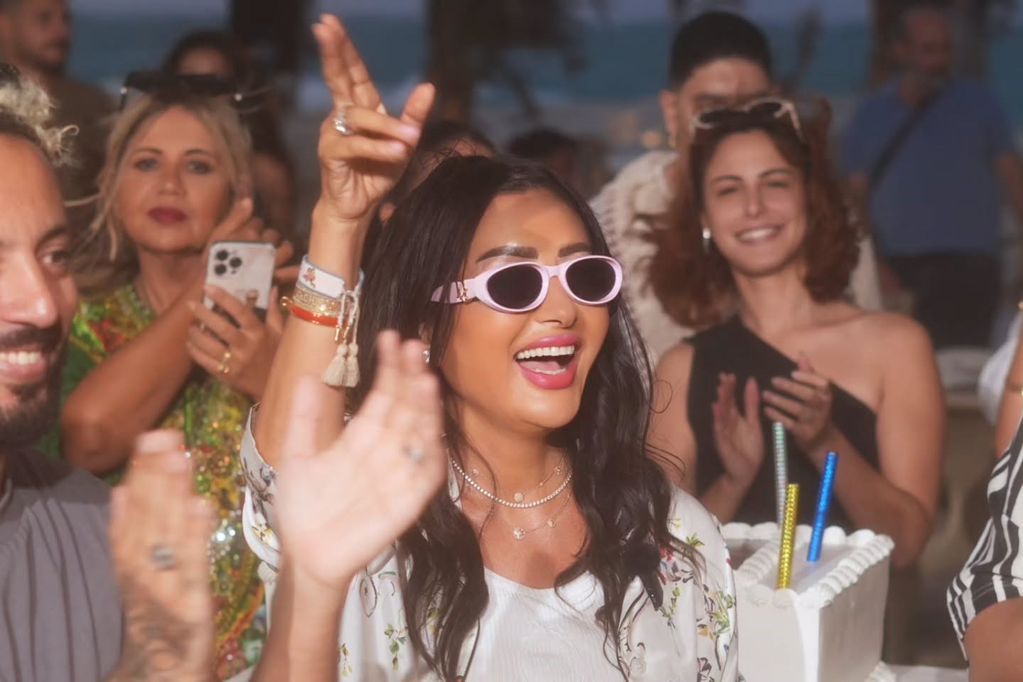 Latifa Celebrates the Success of “Shabahy Bel Melly” on Egypt’s North Coast.
